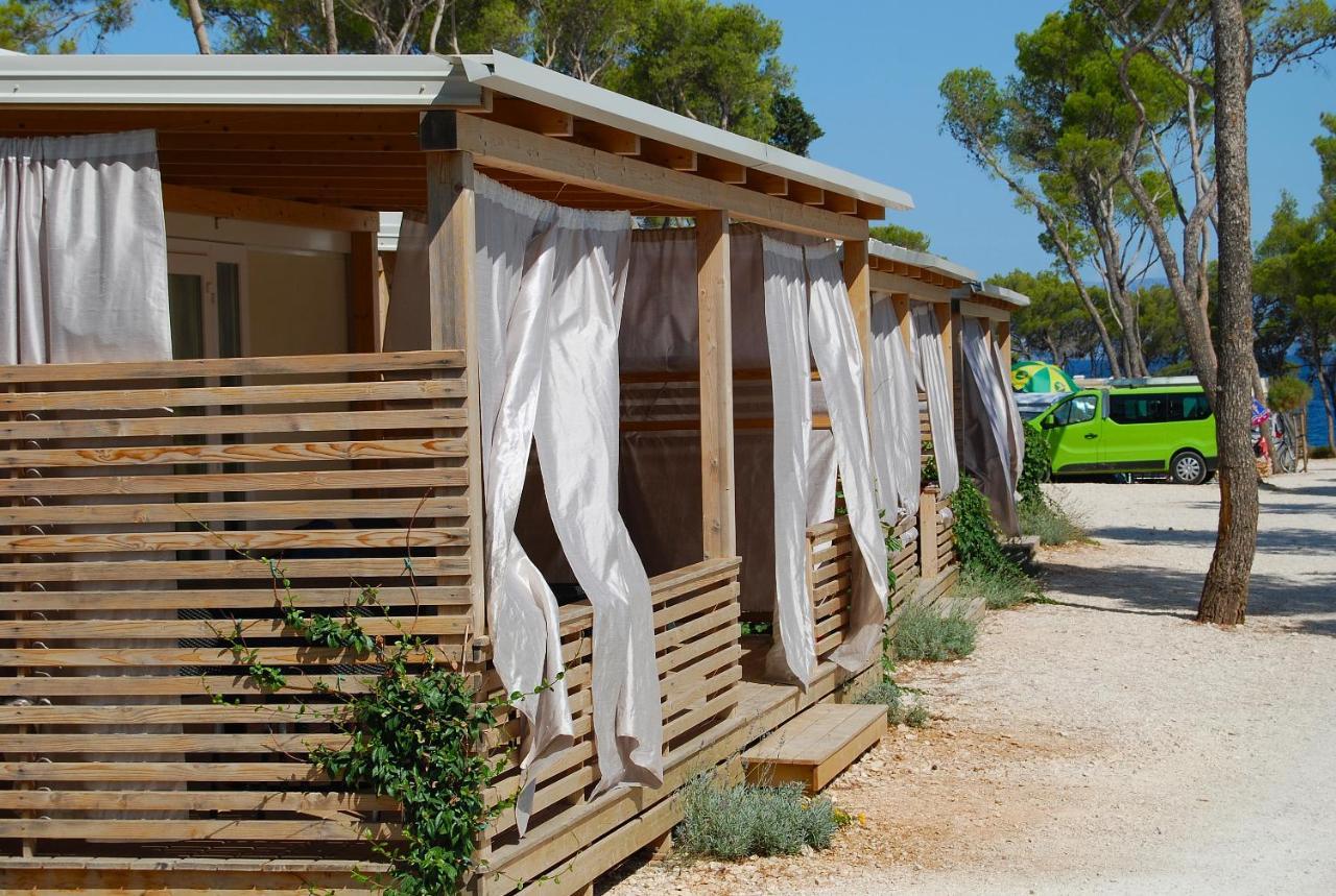 Boutique Camping Bunja ซูเปตาร์ ภายนอก รูปภาพ