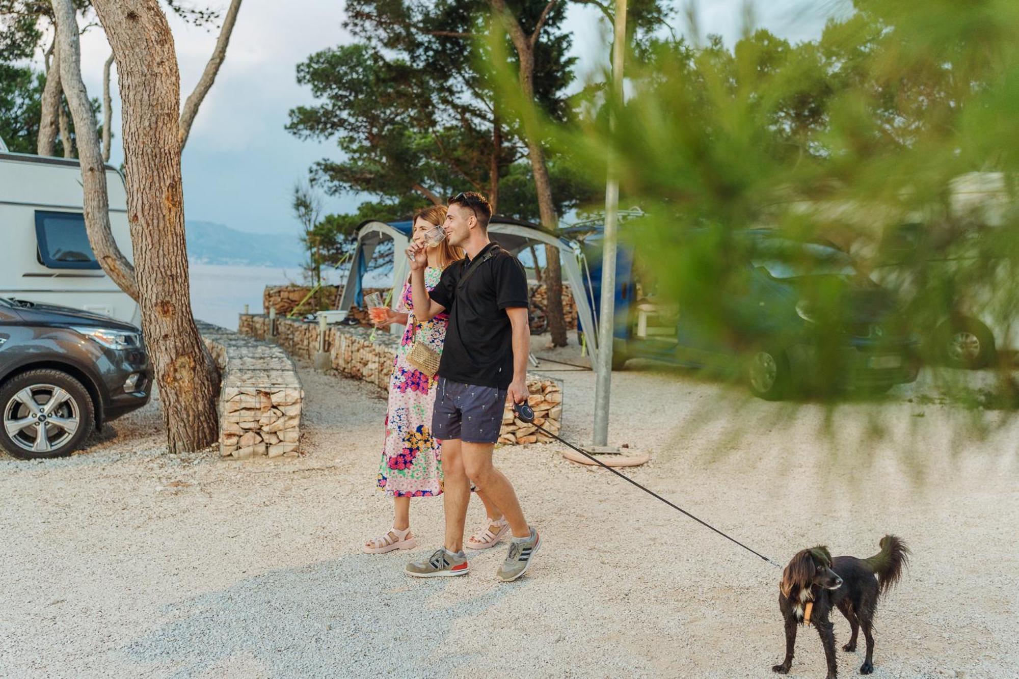 Boutique Camping Bunja ซูเปตาร์ ภายนอก รูปภาพ
